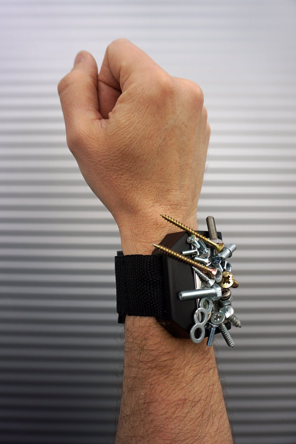 Tekson Magnetic Wrist Strap | 202005